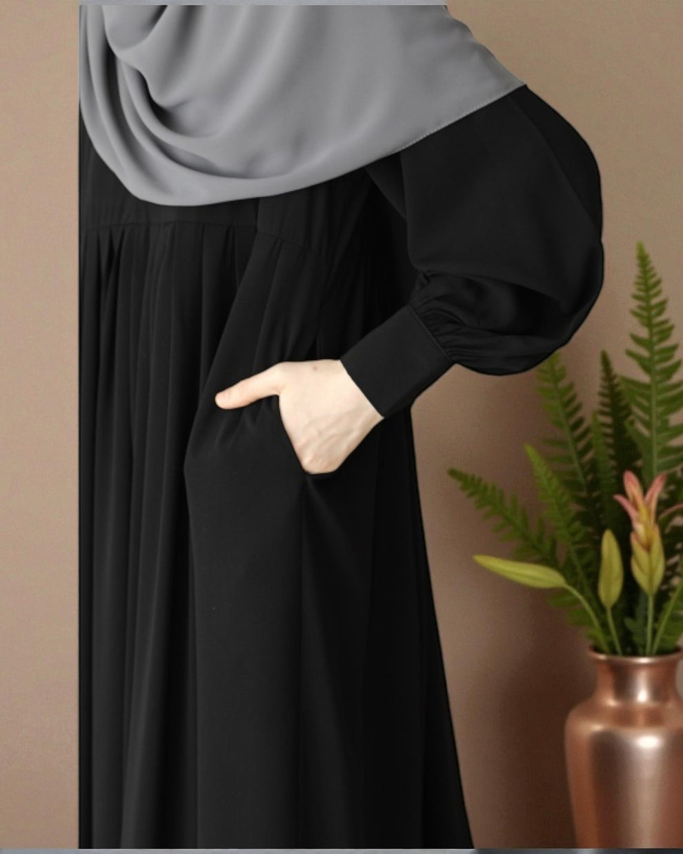 Baggy Pleated Abaya